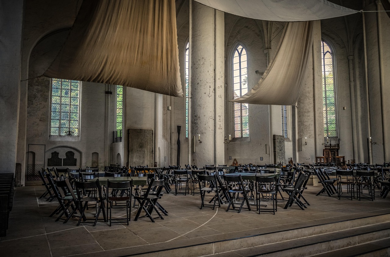 Peran Sekolah dalam Edukasi Lingkungan di Desa Cijantung